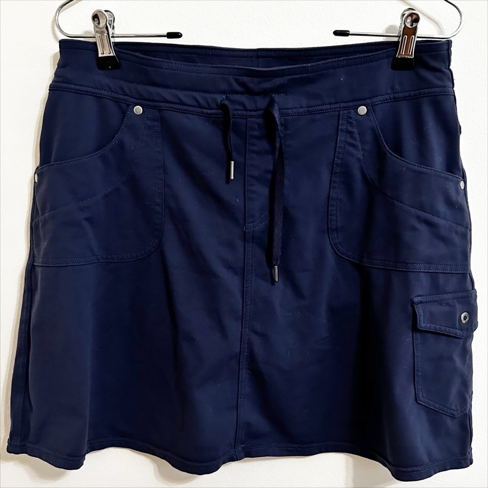 Kuhl Women's Skirt in Navy Blue
